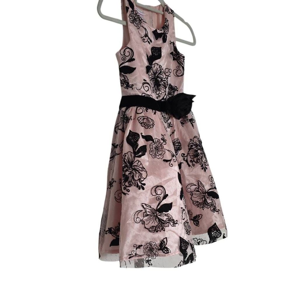 Younghearts Girls Size 7 Pink Black Tulle Velvet Floral Print Formal Dress - Picture 3 of 5